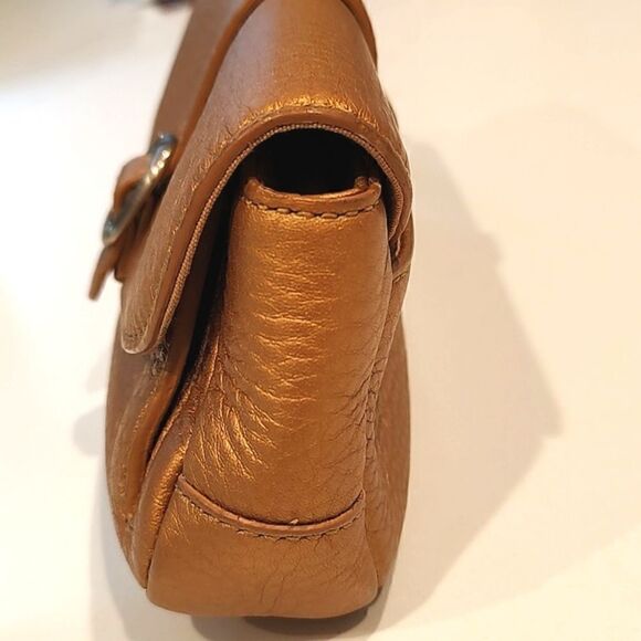 Talbot's Metallic Gold Pebbled Leather Wristlet Clutch Bag Silver Hardware - Picture 3 of 11